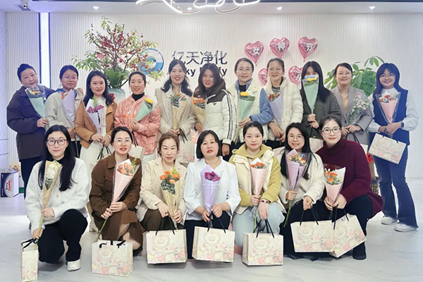 女神節丨祝你向陽而生，光芒萬丈！